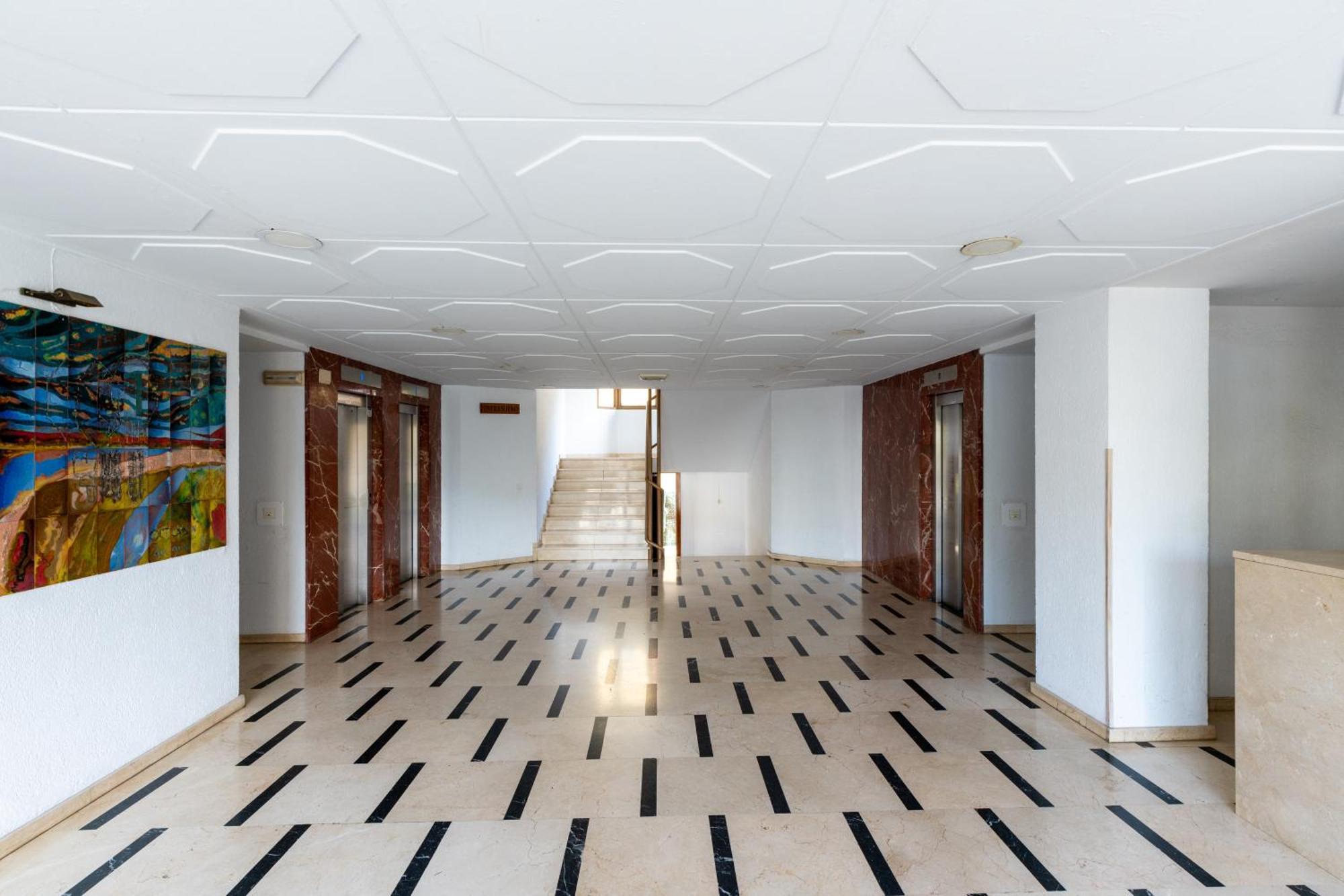 Diseno Y Comodidad En Bami Sevilla Kültér fotó
